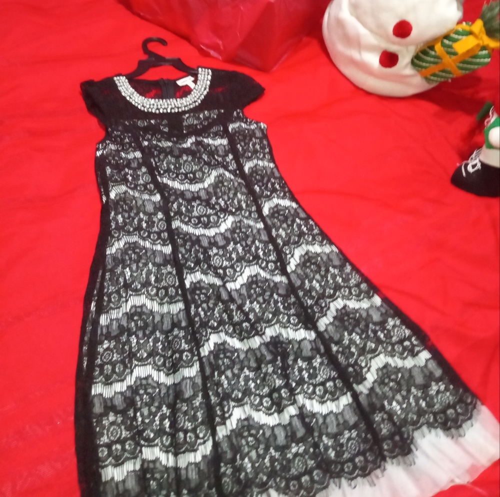 Sz 10 girls dress